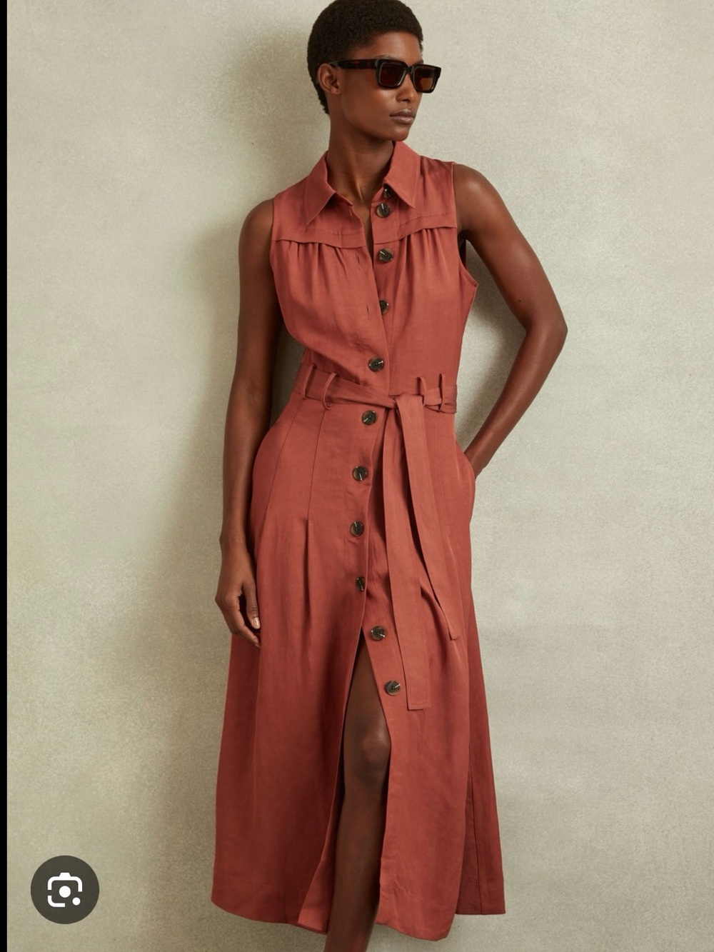 ISO Reiss Heidi Dress Size US 4 *Not for sale*